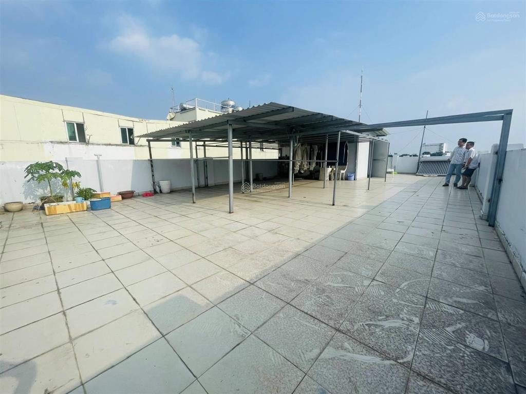 Spa đẹp ngang 10m 1200m2 7 tầng 283 ba tháng hai