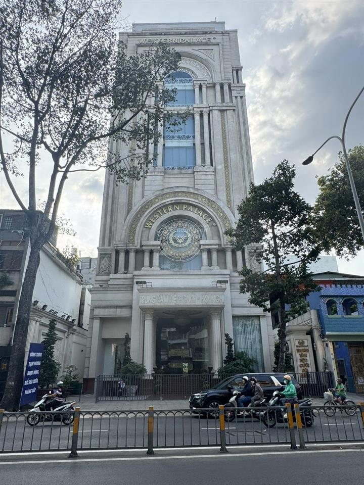 Siêu tòa nhà 8 tầng lê hồng phong, ngay ngã 7 lý thái tổ