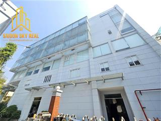 Building 3000m2 ngang 60m 7 tầng thang máy thoáng giá tốt nhất quận 3