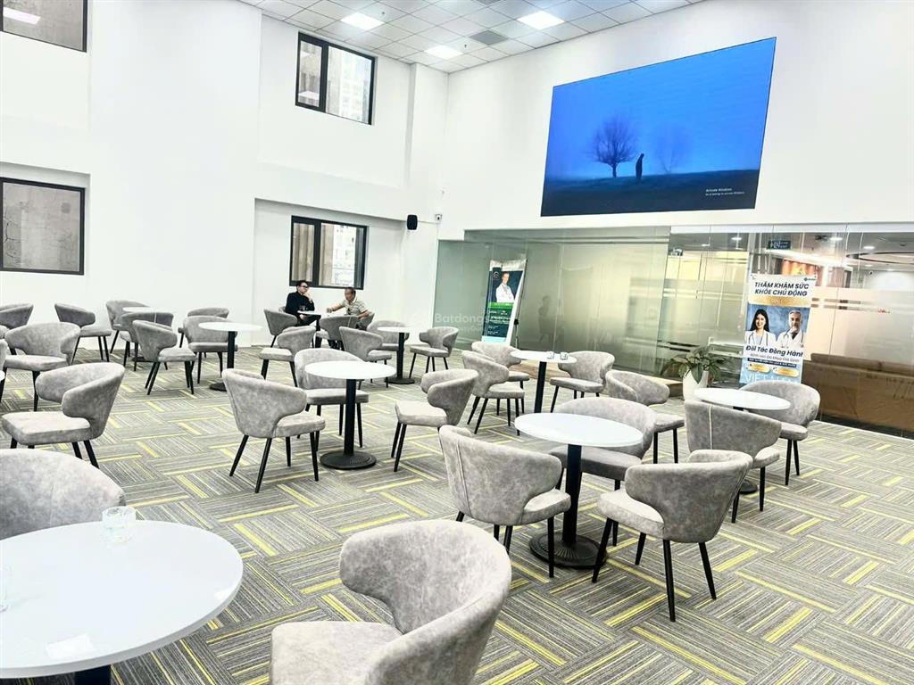Tòa nhà văn phòng  68 phan đăng lưu  750m2/sàn