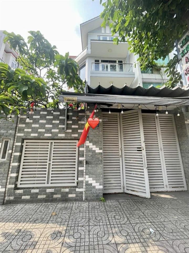 Lô góc phạm văn chí q6 140m 27 tỷ