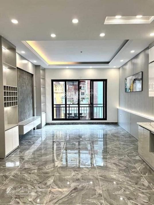 Cho thuê nhà riêng vũ trọng phụng nguyễn tuân 75m², 6 tầng thông sànthang máy, ô tô đỗ. giá 40tr