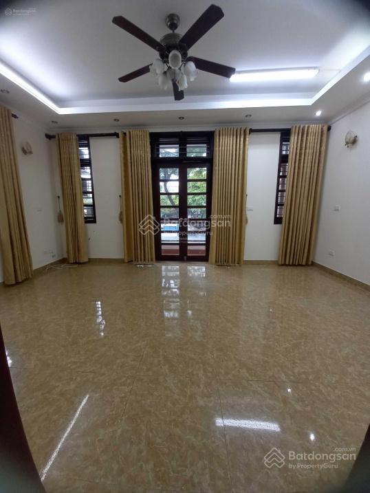 Cho thuê nhà riêng phân lô ngõ 46 quan nhân thanh xuân 90m² x 3 tầng, đường 3 làn ô tô. giá 28tr