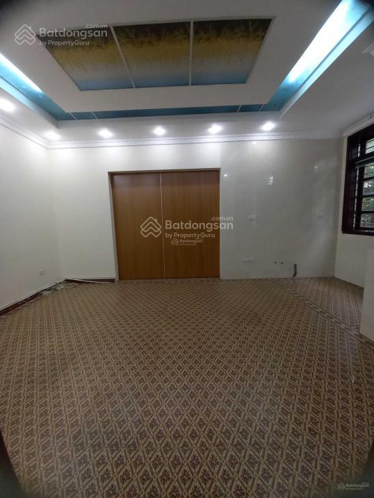 Cho thuê nhà riêng phân lô ngõ 46 quan nhân thanh xuân 90m² x 3 tầng, đường 3 làn ô tô. giá 28tr