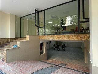 Cho thuê nhà vũ phạm hàm cầu giấy 7 tầng có hầm thang máy thông sàn dt 75m², nhà mới. giá 38tr