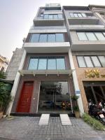 Cho thuê nhà lk 90 nguyễn tuân thanh xuân 100m² x 6t, thông sàn thang máy, 2 ô tô tránh đỗ 40tr
