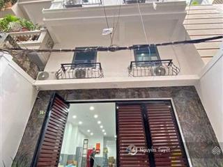 Chính chủ cho thuê nguyên căn hoàng cầu thái hà, 80m² x 5 tầng,2 mặt thoáng, ô tô đỗ tránh 22tr/th