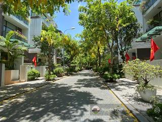 Cho thuê nhà lô góc ngụy như kon tum nguyễn tuân, 100m² x 5 tầng, mt 13m, thông sàn, giá 35 triệu