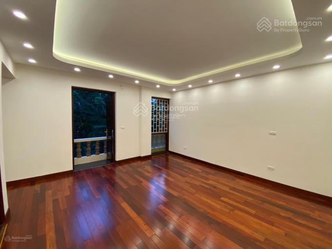 Cho thuê nhà ngõ 12 đỗ quang trung hòa 50m x 4 tầng  1 hầm  ô tô đỗ tận cửa  giá thuê 15 triệu