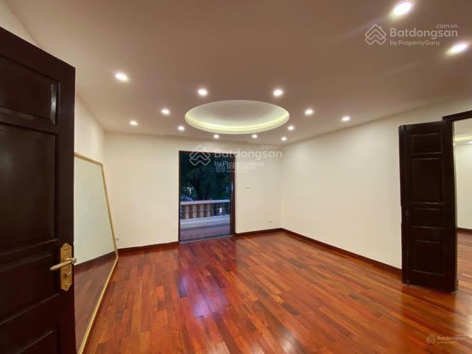 Cho thuê nhà ngõ 12 đỗ quang trung hòa 50m x 4 tầng  1 hầm  ô tô đỗ tận cửa  giá thuê 15 triệu