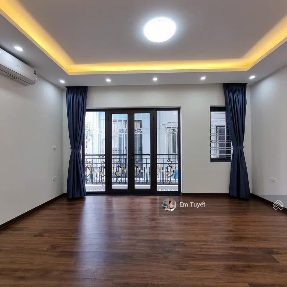 Cho thuê nhà mới tinh láng hạ  thành công 80m² x 4 tầng, phân lô thông  đường ô tô tránh  25tr