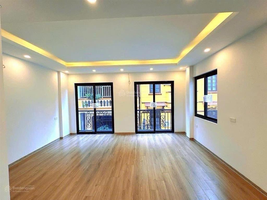 Cho thuê nhà nguyên hồng đống đa | vị trí kinh doanh đẹp, ô tô đỗ 50m x 4 tầng, phân lô thông 20tr