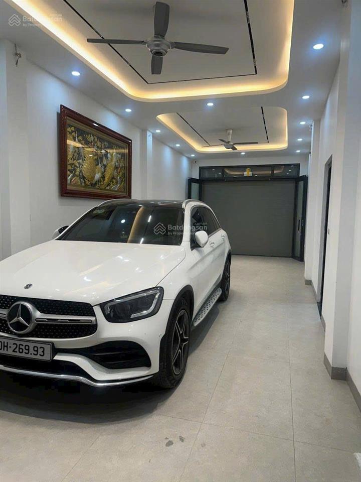 Cho thuê nhà ở phạm ngọc thạch ngõ ô tô có gara 60m2 x 4 tầng, nhà sạch sẽ thoáng, giá thuê 19tr