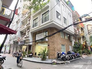 Cho thuê nhà lô góc láng hạ  đống đa nhận diện khủng 80m2 x 5 tầng, mt 13m, đường thông, giá 30tr