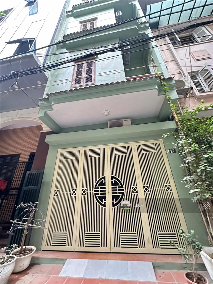 Cho thuê nhà riêng nguyên căn ngõ 54 nguyễn thị định ô tô đỗ  giá thuê 20tr/th