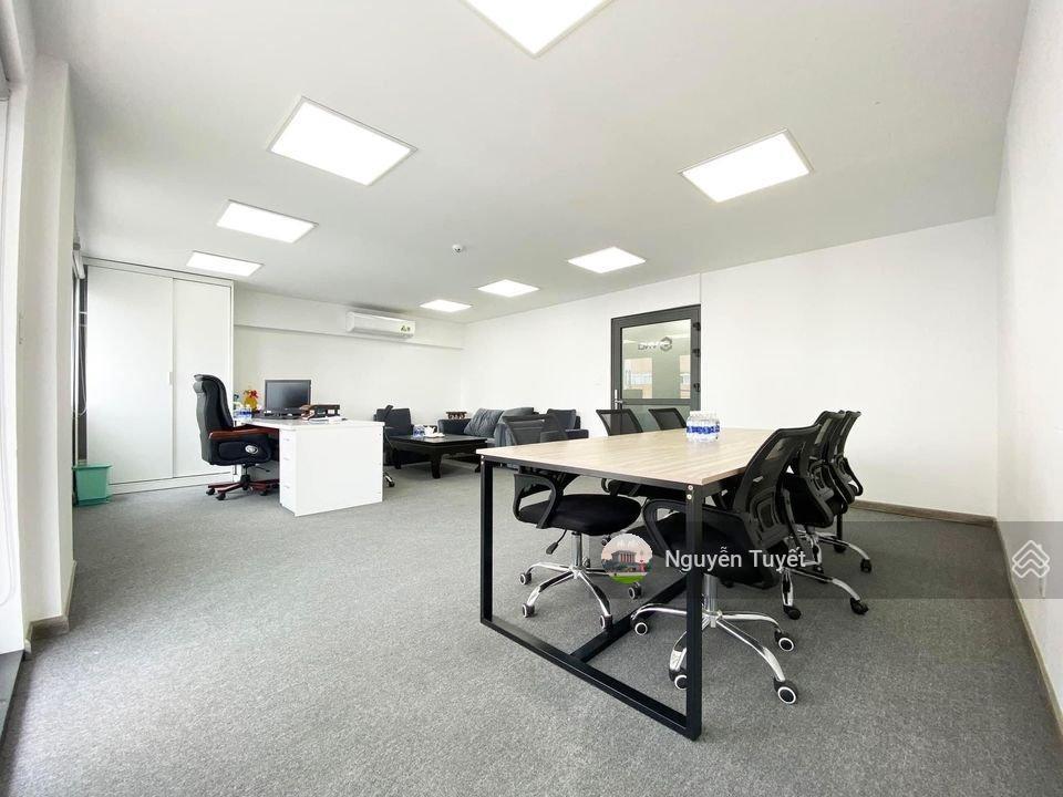 Cho thuê nhà phân lô quan nhân, nguyễn trãi 110m2 x 6 tầng, thông sàn, thang máy. giá thuê 55tr/th