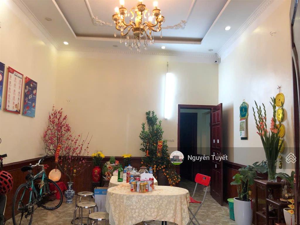 Cho thuê nhà nguyên hồng, láng hạ, huỳnh thúc kháng 70m2 x5tầng, phân lô ô tô thông bàn cờ, 19tr/th