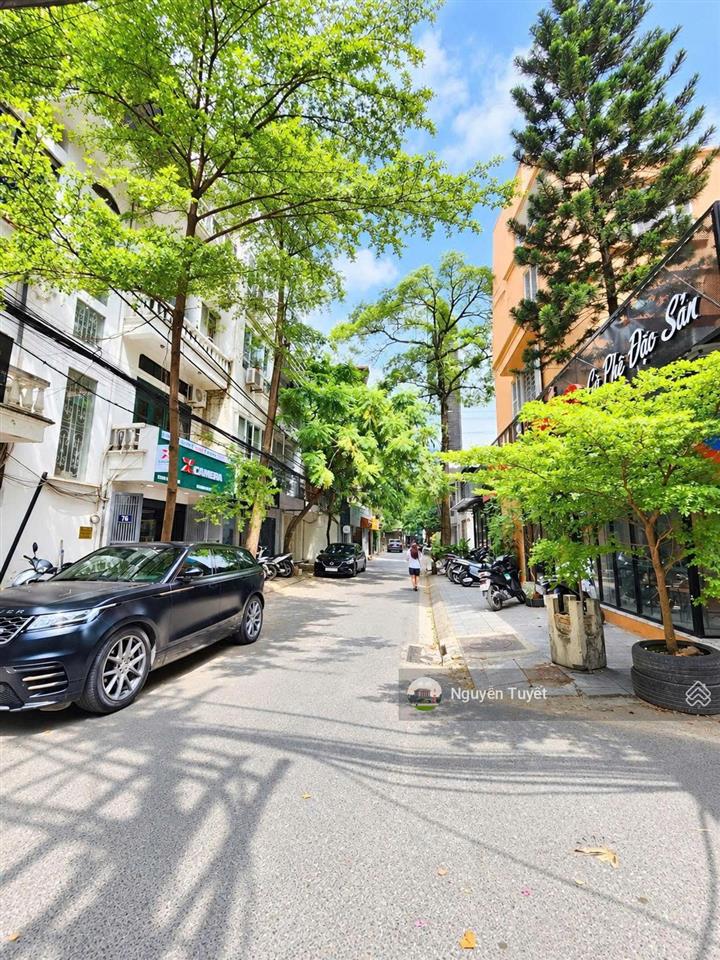 Cho thuê nguyên căn 2 mặt thoáng thái hà láng hạ mới tinh, 80m²x 5tầng, phân lô thông giá 22tr