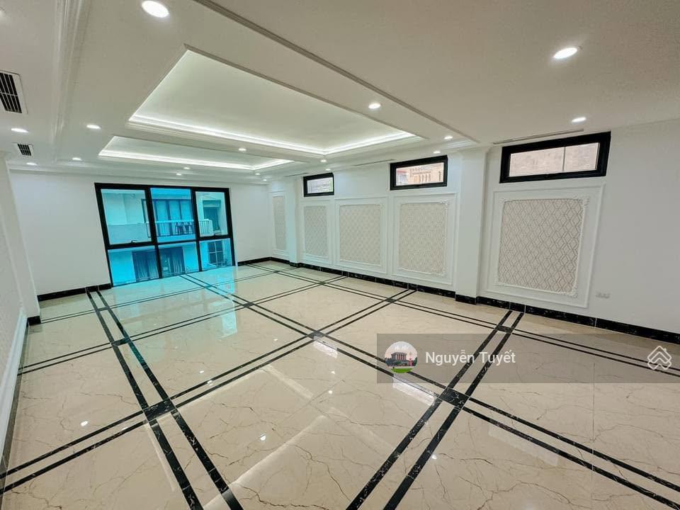 Cho thuê nguyên căn ngõ 143 trung kính  cầu giấy 50m2 x 5t, phân lô bàn cờ, tải tránh đỗ  20tr/th