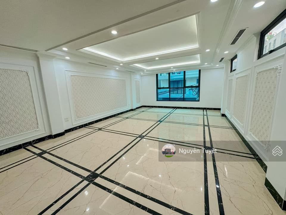 Cho thuê nguyên căn ngõ 143 trung kính  cầu giấy 50m2 x 5t, phân lô bàn cờ, tải tránh đỗ  20tr/th