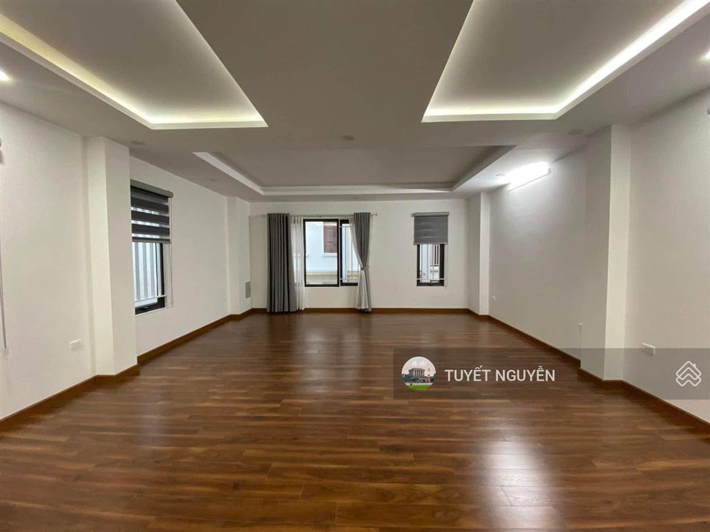 Cho thuê nhà làm văn phòng tại trung kính đôi cầu giấy 70m2 x 5 tầng, phân lô ôtô tránh đỗ 25tr/th