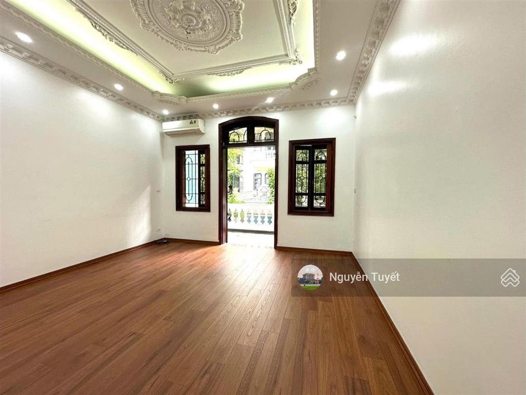 Cho thuê nhà số 23 ngõ 29 mạc thái tổ cầu giấy 65m² 5 tầng, phân lô tải tránh đỗ. giá thuê 25 triệu