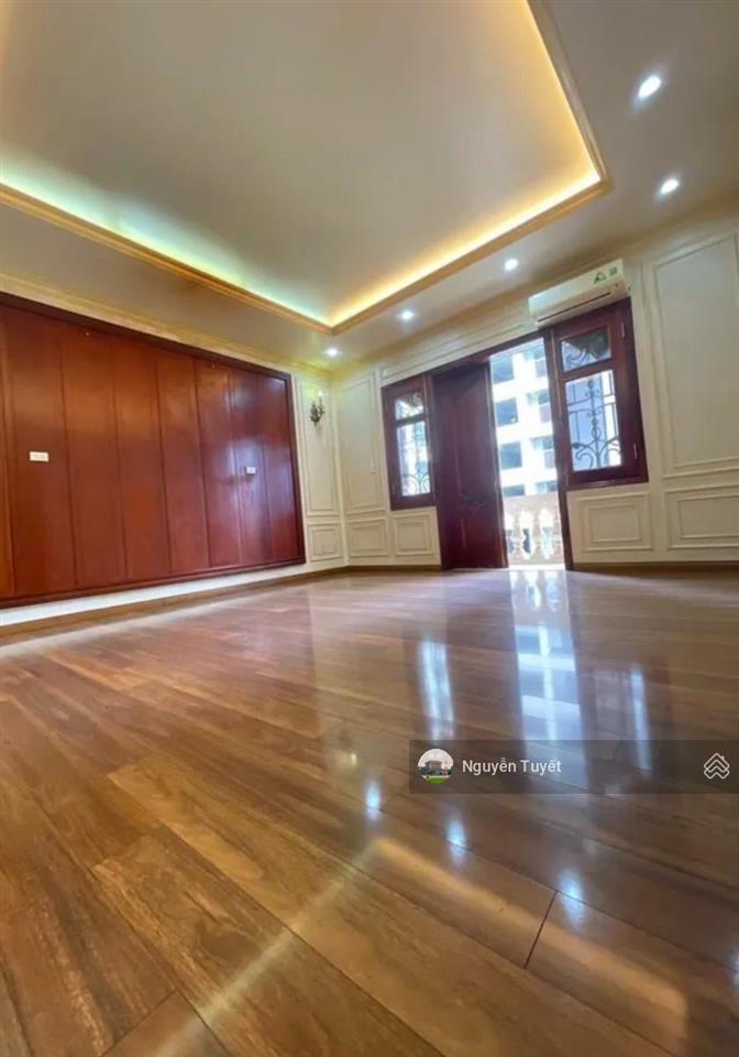 Cho thuê nhà hdi nguyễn tuân 90m² x5 tầng, mt 6m, phân lô ô tô tránh đỗ, vỉa hè rộng giá thuê 40tr