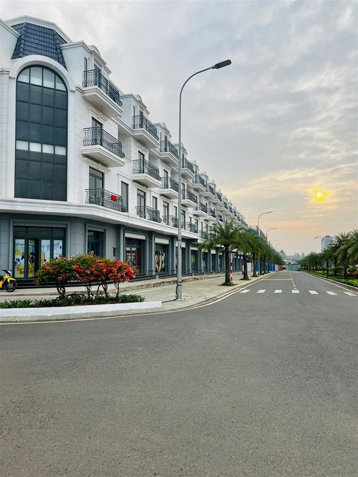 Bán nhanh lô đất 6x20 đường lớn n1 mặt sau dt769 rất đắc địa, giá rẻ nhất thị trường,  0909 399 ***