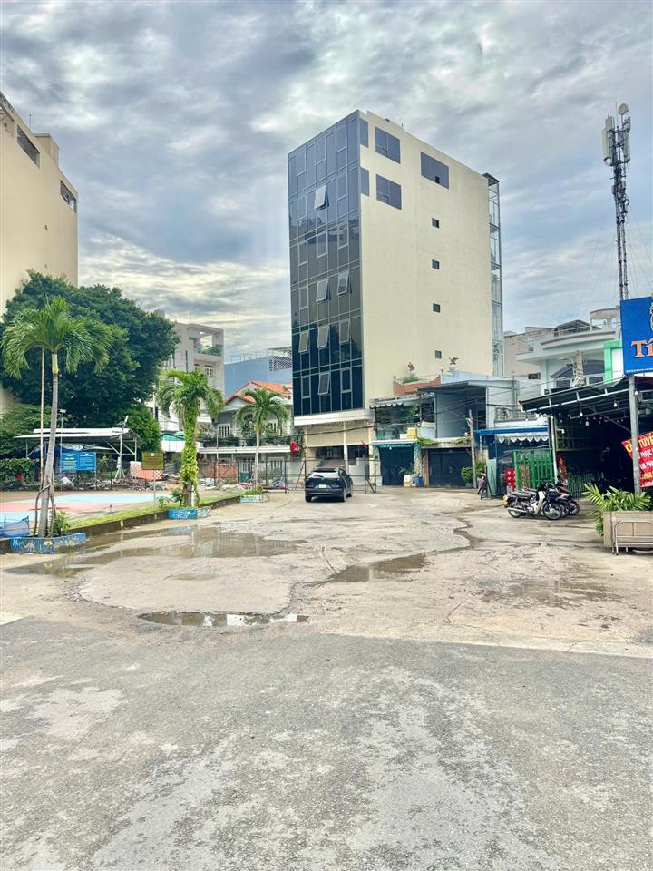 Bán tòa chdv nguyễn văn linh 30 phòng q7  cho thuê 160tr/tháng  chỉ 42 tỷ
