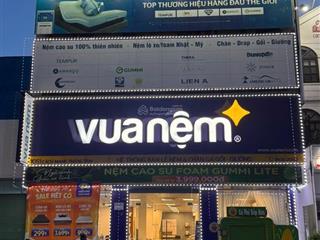 Vị trí vàng cmt8 tân bình  277m2 ngang 11.2m  đang cho thuê 170tr/th  79.9 tỷ