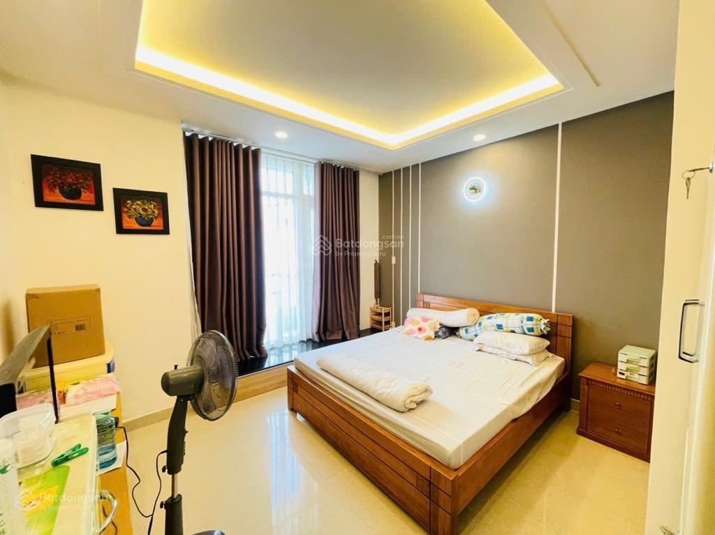 Rẻ vô đối bán nhà nguyễn phúc chu hẻm 8 m 81 m2 4 pn chỉ 6.9 tỷ
