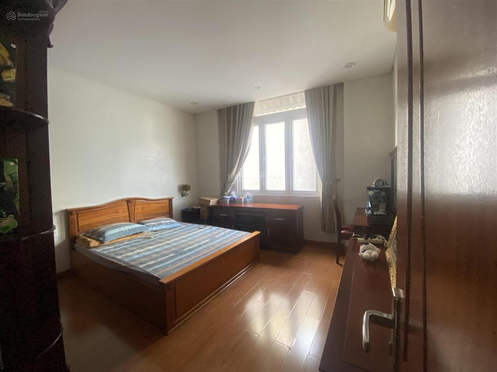 Bán tân bình nhà gần etown 2 cộng hoà  nhà gat3, metro, 68 m2 4 tầng 6,7 tỷ rẻ nhất khu vực