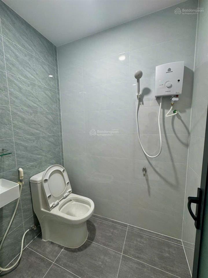 Toà chdv 2mt ngô đức kế bình thạnh  dòng tiền lên đến 200tr/tháng
