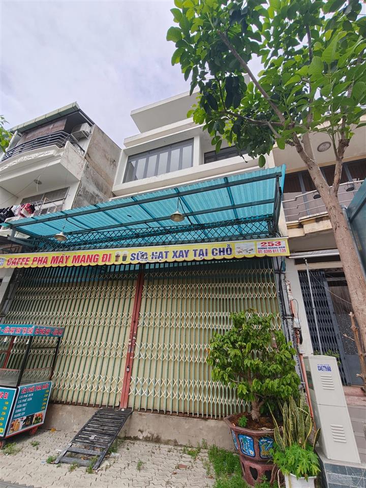 Giá đầu tư mặt tiền dương quảng hàm  ngang 7.2x21m  4 tầng chỉ hđt 60tr chỉ 27 tỷ