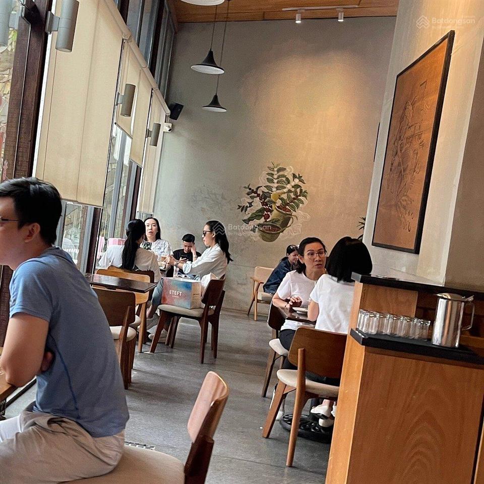 Hàng hiếm dưới 40 tỷ ngang 7m! bán gấp nhà phố tôn thất tùng  quận 1  hđ 120tr/th