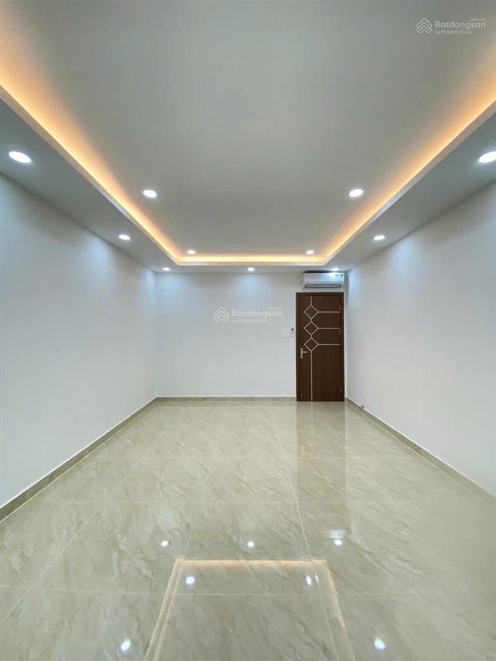 Siêu phẩm góc 2 mt xô viết nghệ tĩnh  ngang 8m  hđ thuê 100 tr/tháng giá 36 tỷ