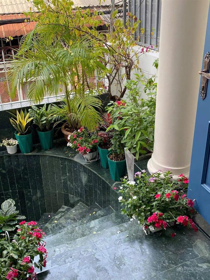 Bán nhà mặt tiền thảo điền  6x15m 4 tầng  dòng tiền 60 tr/tháng  giá chỉ 18 tỷ!