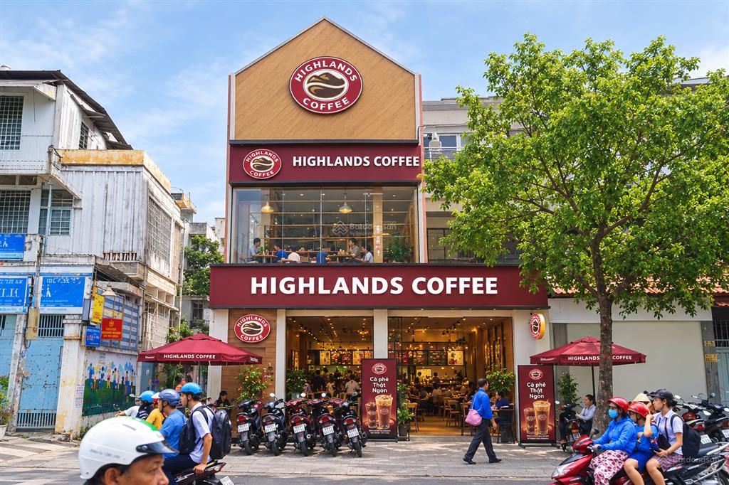 Góc 2 mặt tiền thương hiệu hoàng hoa thám  hđt 180 tr/th  ngang 8m bề thế  giá 61 tỷ
