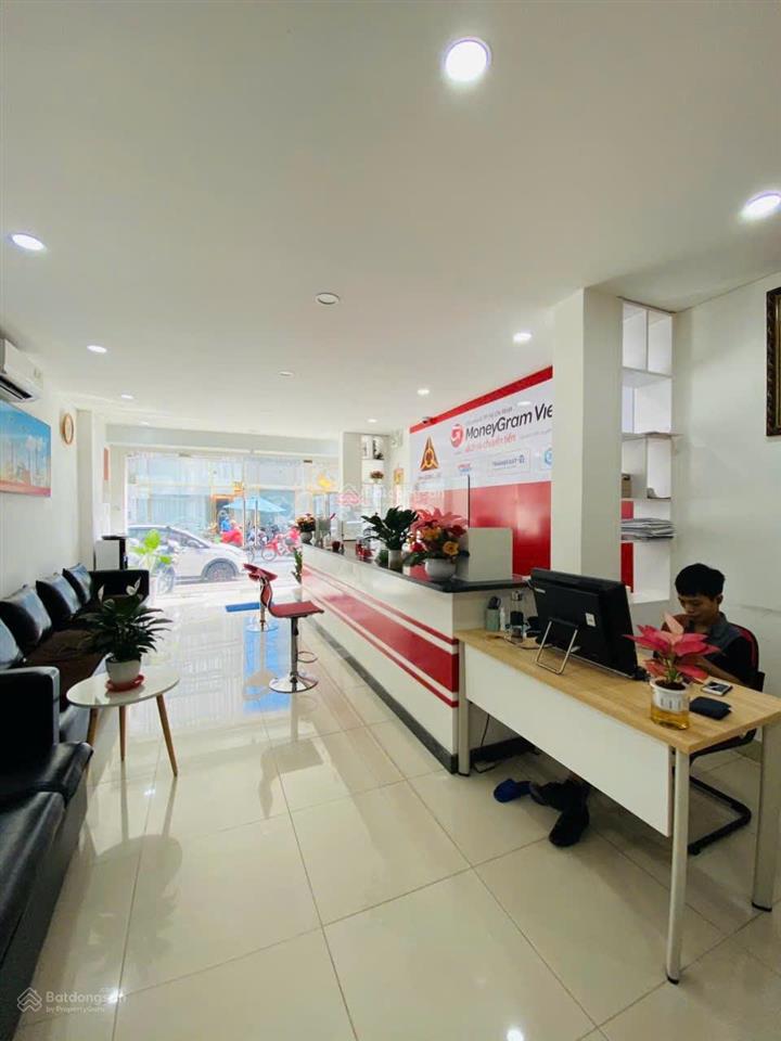 Khan hiếm mặt tiền tân định giá đầu tư 21 tỷ đường trần nhật duật  hợp đồng thuê 70 tr/th