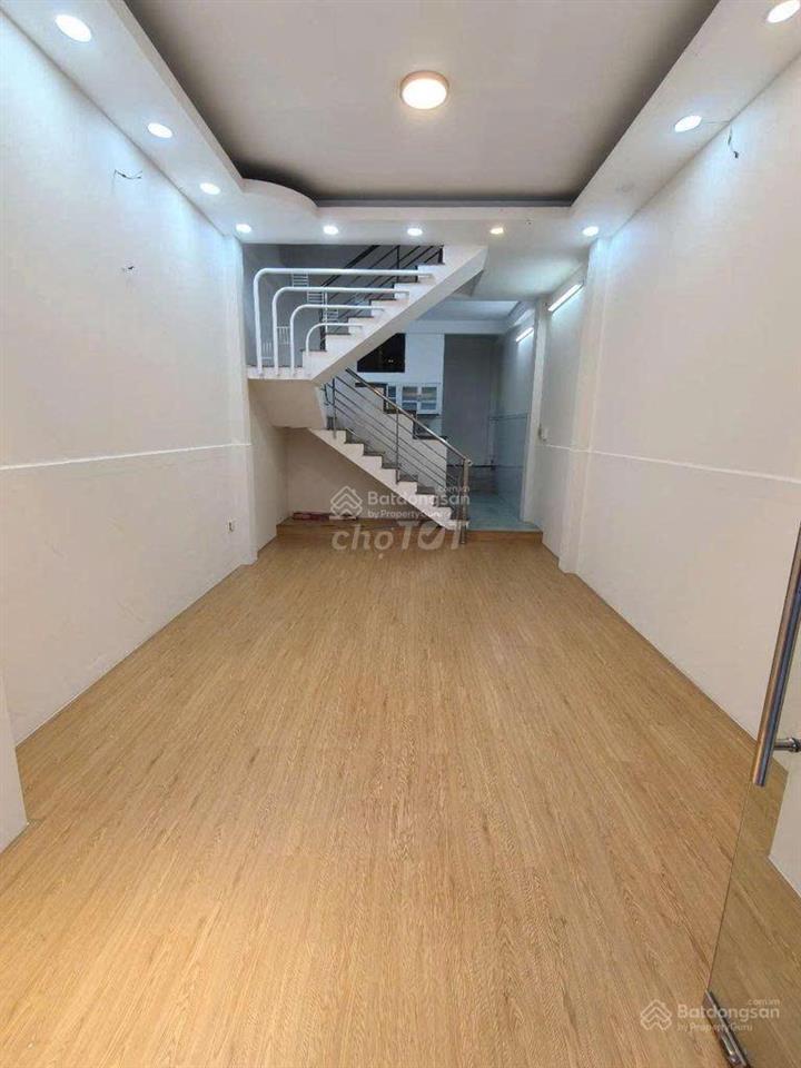 Mình bán nhà đẹp, ô tô đỗ cửa, đường tây sơn, q. tân phú, chỉ 7.9 tỷ alo nhân 0877 737 ***