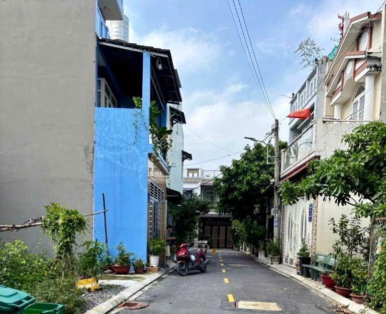 Bán đất thổ cư đường tl03 phường thạnh lộc q12 85m2 hẻm ô tô gần ngã tư ga 4.6tỷ