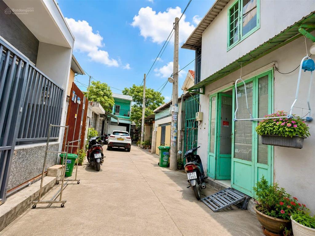 Nhà cấp 4, 185m2 tx25 thạnh xuân q12, gần cđ điện lực  ngang 10m  dòng tiền 12tr/th 8 tỷ