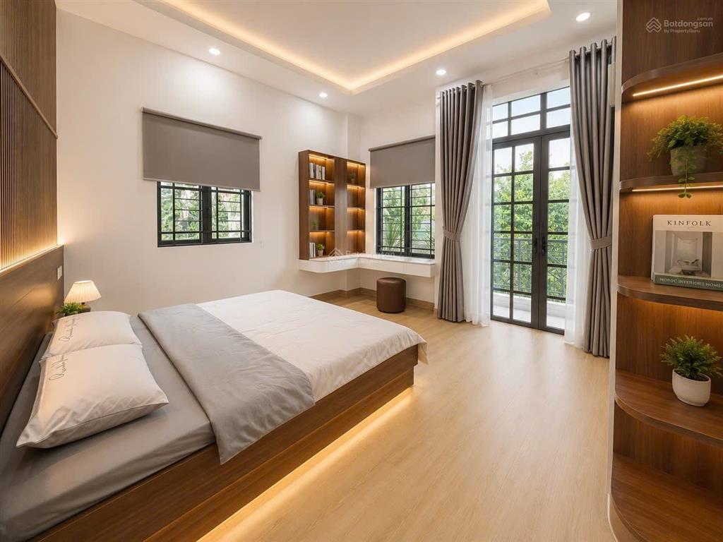 Nhà bán đường hà huy giáp, phường thạnh xuân, q12, dt 68m2, full nội thất, 4, x tỷ
