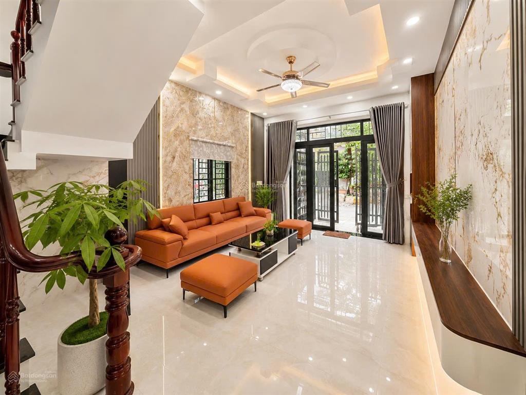 Nhà bán đường hà huy giáp, phường thạnh xuân, q12, dt 68m2, full nội thất, 4, x tỷ