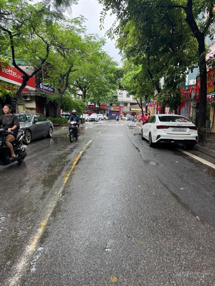 Giá đầu tư  lô góc  mặt phố nguyễn văn trỗi  kinh doanh đỉnh  35m/5 tầng  hơn 11 tỷ. 096913949