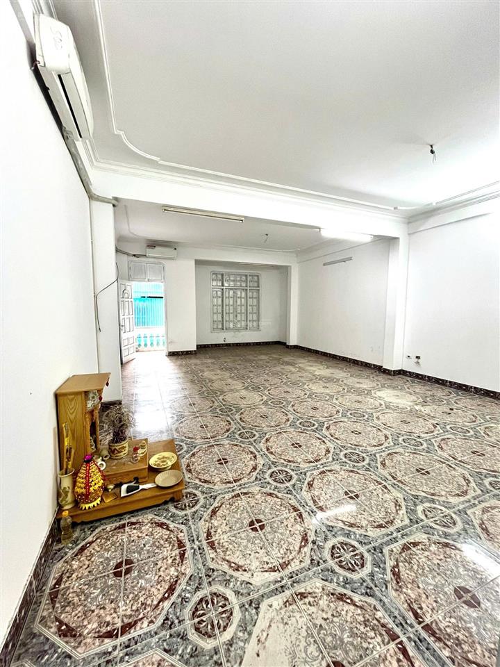 Văn phòng 100m² chia 2 phòng cực đẹp chỉ 14 triệu full tiện ích tại phố nguyễn khang