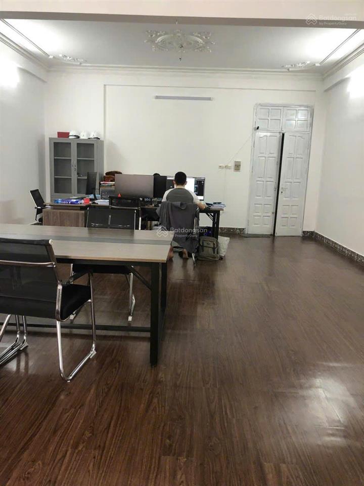 Văn phòng 100m² chia 2 phòng cực đẹp chỉ 14 triệu full tiện ích tại phố nguyễn khang