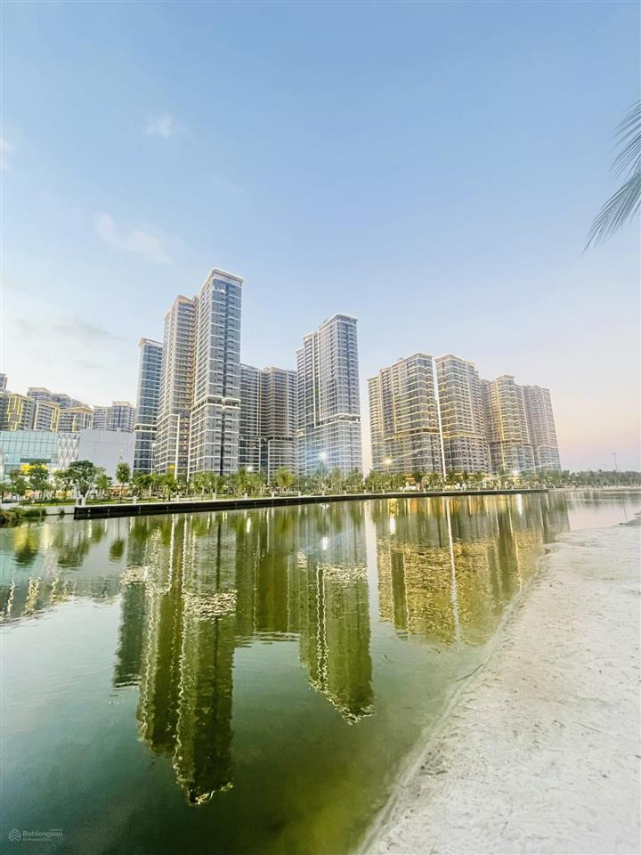 View hiếm căn 3 phòng ngủ diện tích rộng 101,5m2 giá 7.226 tỷ tại beverly