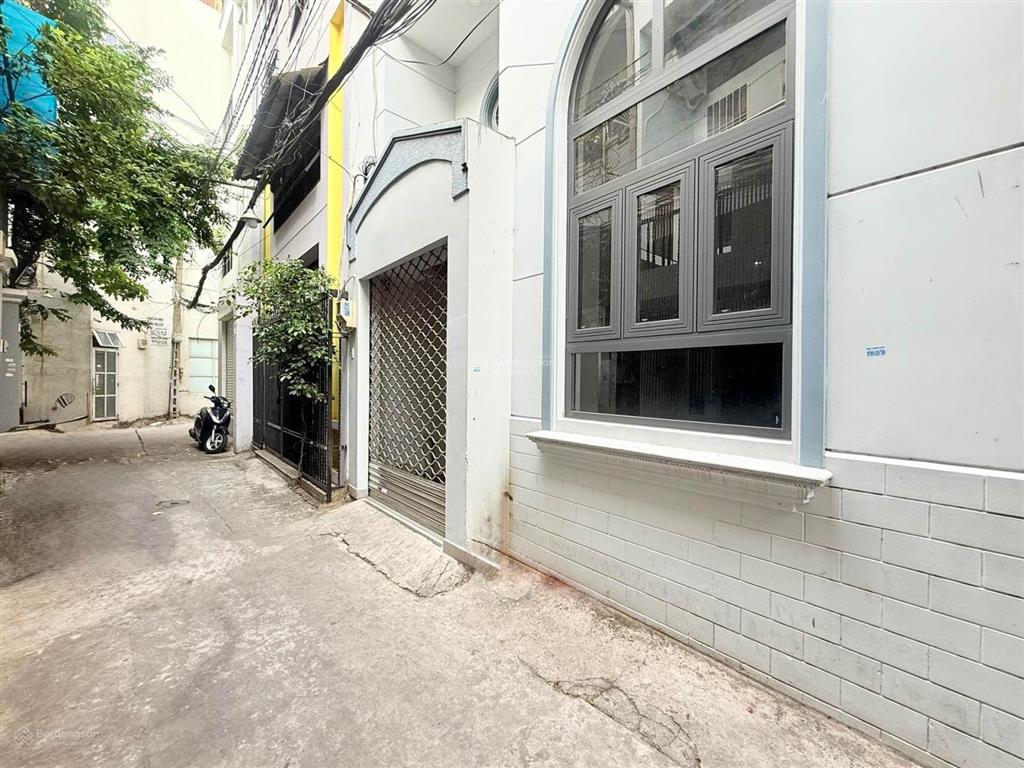 Bán nr 4pn, 4wc tại 48 hồ biểu chánh, 11,7 tỷ, 52m2 giá ưu đãi