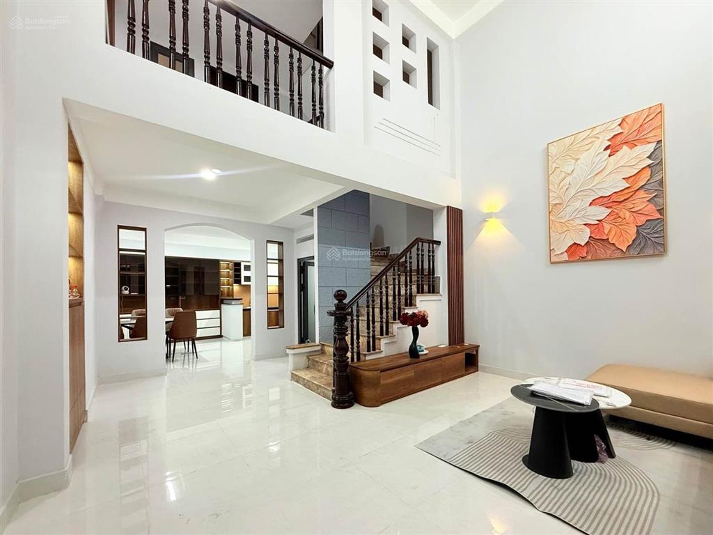 Bán nr 4pn, 4wc tại 48 hồ biểu chánh, 11,7 tỷ, 52m2 giá ưu đãi